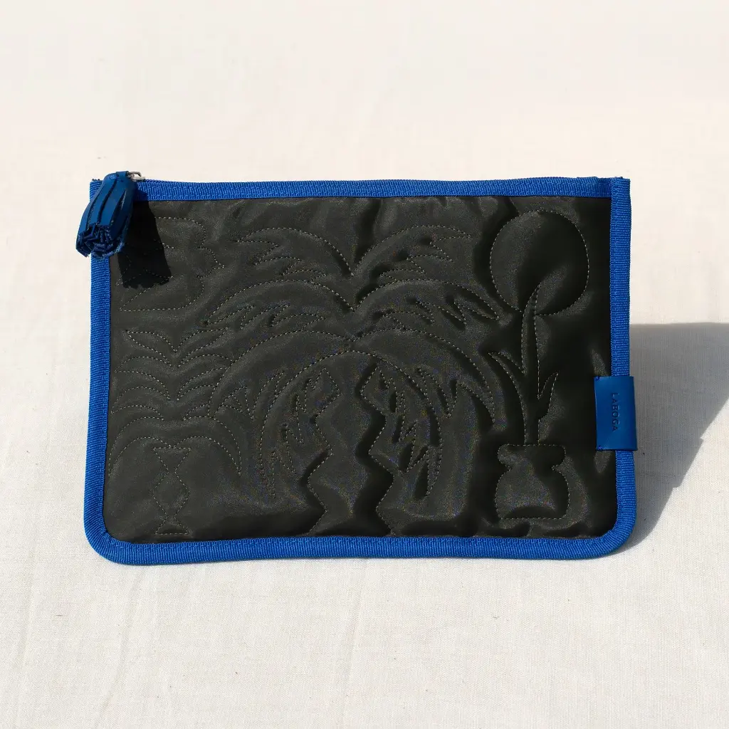 LB1180-BL	"Palm Clutch Ed.2 "	BLUE
