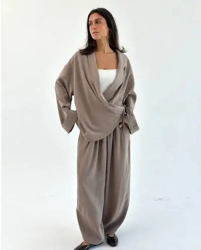 Womenswear	Mocha Drape Set 